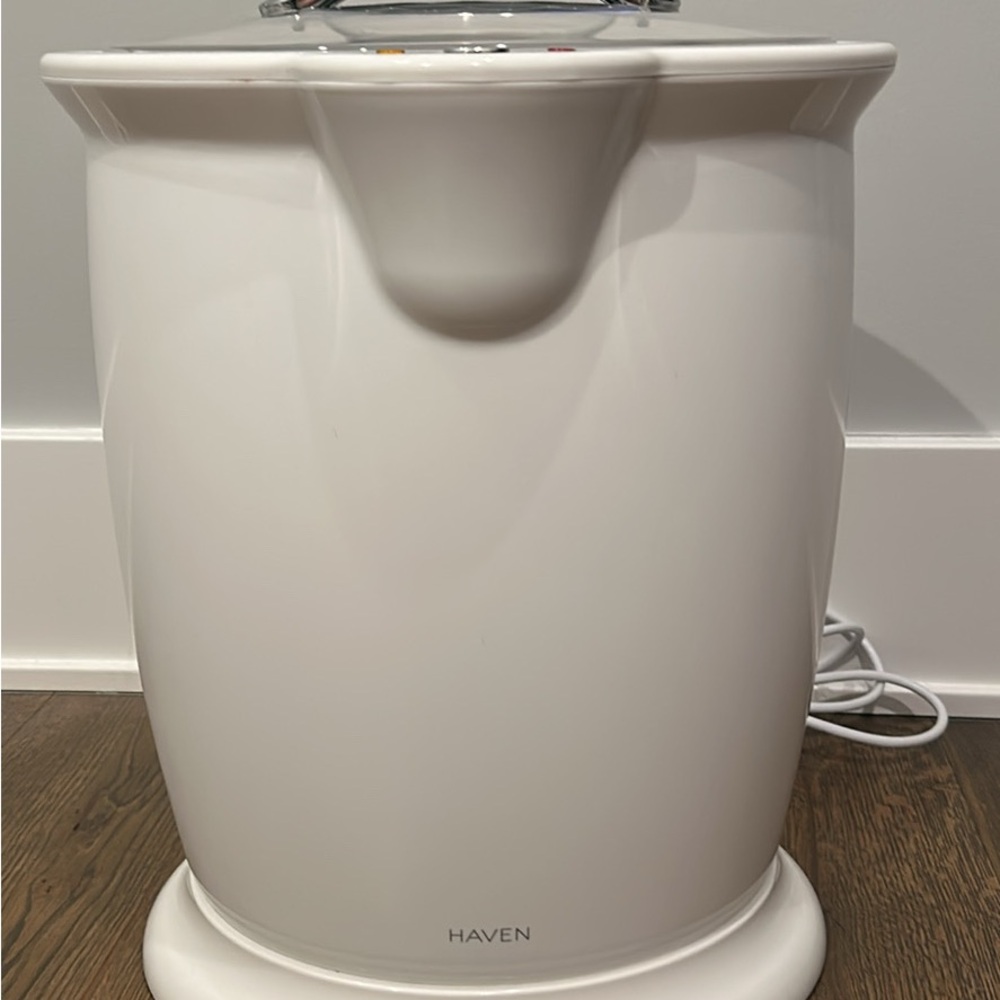 Haven Classic White Bath Accessory